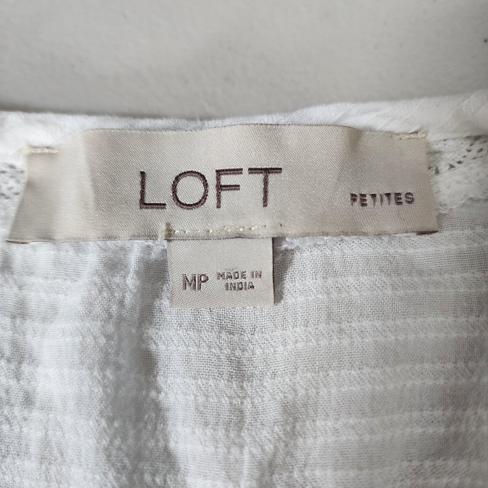 LOFT white cotton short-sleeve top crochet lace panels and puff sleeve M Petite - Picture 8 of 10